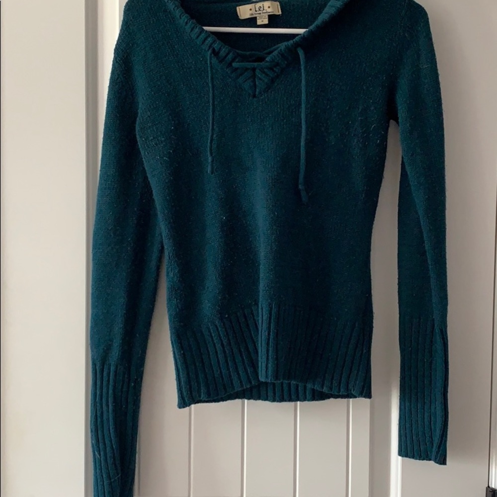 Real sweater with hoodie